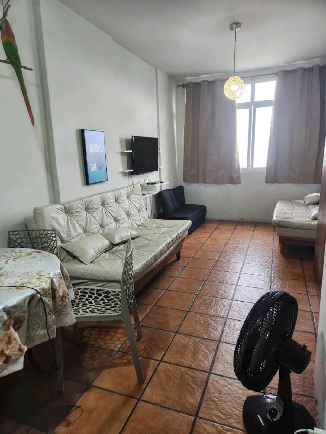 Em Santos Kitnet Apartamento *